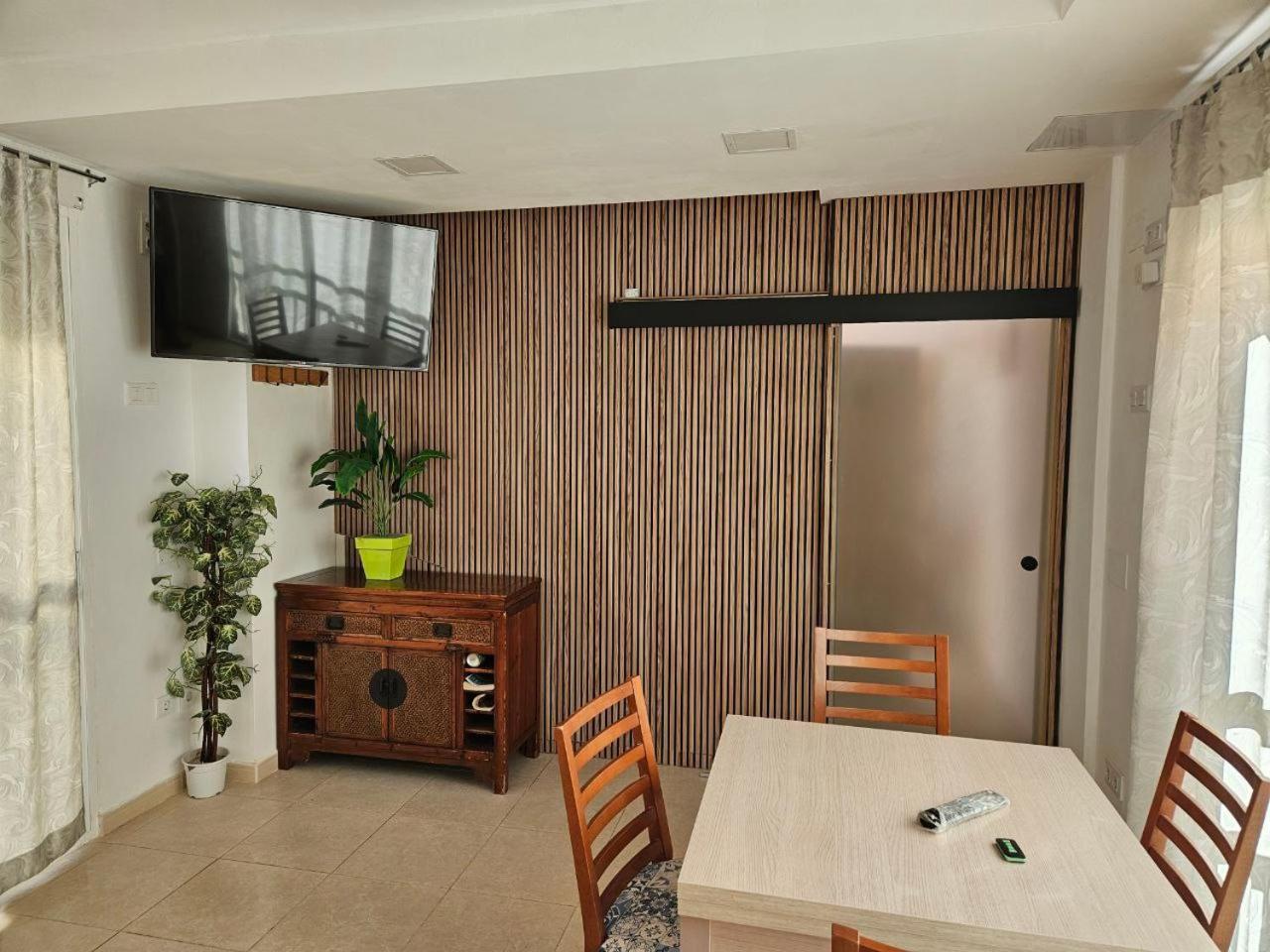 Triplex A 200 Metros De La Playa Apartamento Gandía Exterior foto